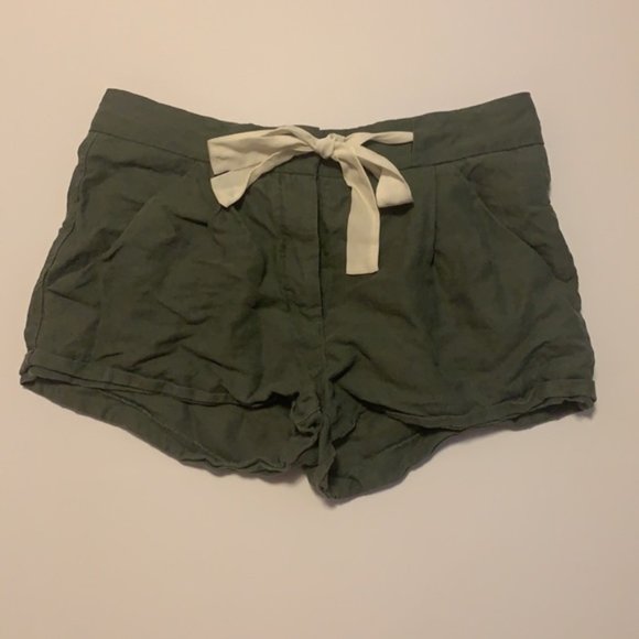 Aritzia Wilfred Linen Shorts - Women’s Size 4 - Picture 2 of 6